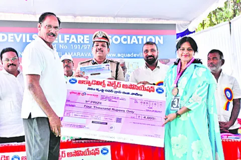 పోటీలలో పాల్గొనడంతో ఆత్మవిశ్వాసం పెంపు 