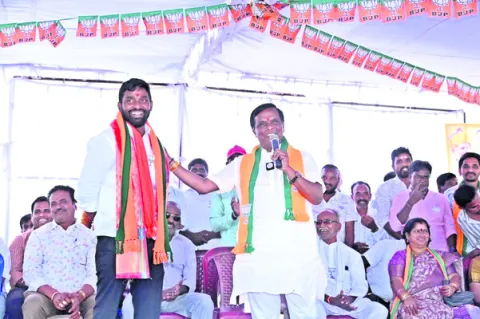 ‘బీసీలను నిలువునా ముంచిన కాంగ్రెస్‌’