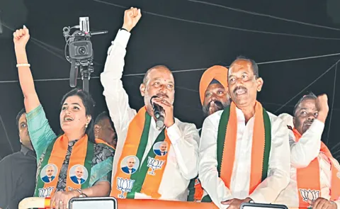 Union Minister Bandi Sanjay at the victory resolution rally