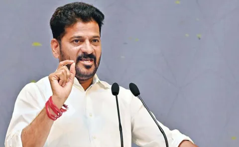 Cm Revanth Reddy Comments on devendra fadnavis over Municipal Elections