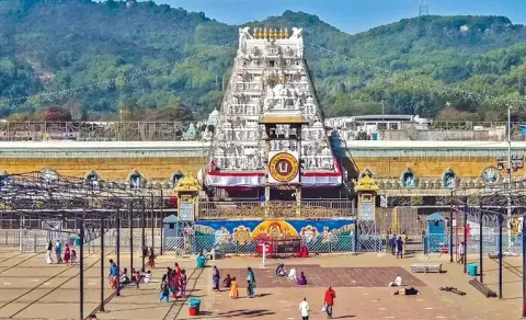 Crowd Of Devotees Increased In Tirumala