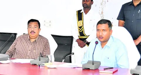 ‘పది’ పరీక్షలు పకడ్బందీగా నిర్వహించాలి