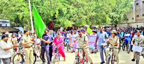 విద్యుత్‌ షాక్‌తో కార్మికుడి మృతి 
