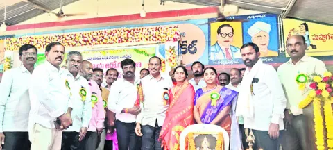 ఉపాధ్యాయ వృత్తి మహత్తర సేవ