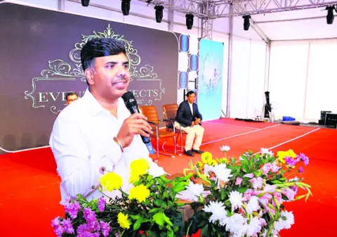 గ్రామాల్లో వైద్య సేవలు అందించాలి