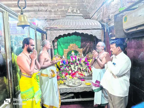 రామతీర్థంలో వైభవంగా పునర్వసు నక్షత్ర పూజలు