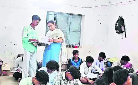 శతశాతం ఉత్తీర్ణత సాధించాలి 