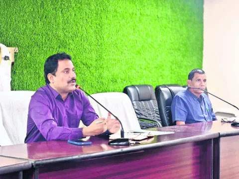 దరఖాస్తుల పరిశీలన వేగవంతం 