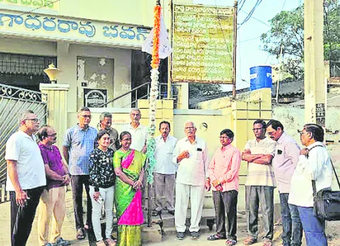 శాసీ్త్రయ ఆలోచనలను  రేకెత్తించడమే జేవీవీ లక్ష్యం 
