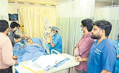 Emergency treatment for Rajahmundry adulterated milk victims