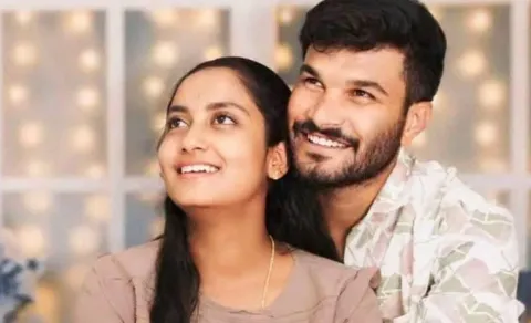 New Couple Ends Life In Karnataka