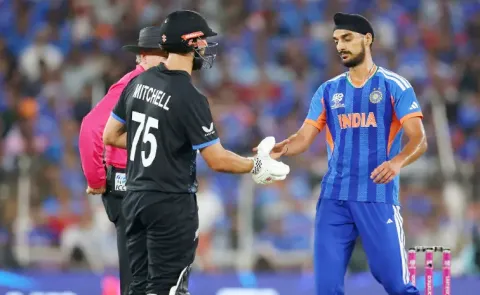 Even if he hadnt said sorry: Gambhir on Arshdeep Daryl Mitchell clash1