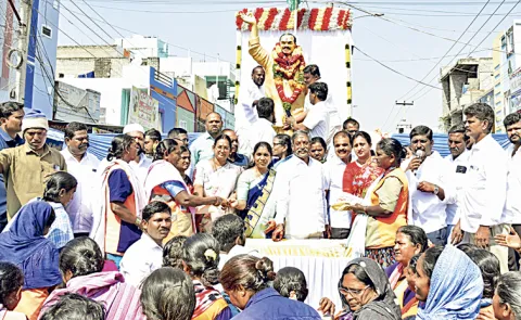 YSRCP Formation Day Celebrations in Andhra prdaesh