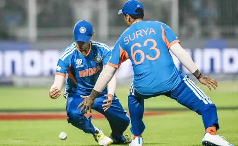 Ex India captain sympathises with Team India fielding under lights T20 WC3