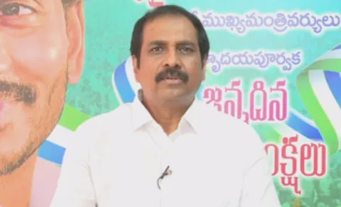 Kurasala Kannababu Fires On Tdp Mp Putta Mahesh Kumar