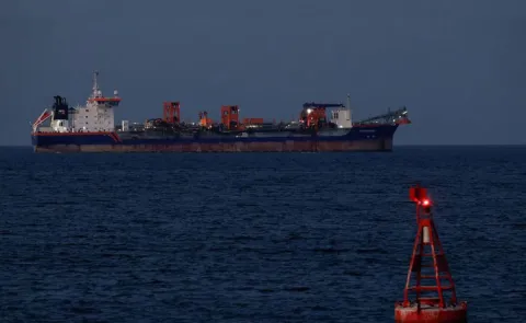 Indian Navy warships on standby near Persian Gulf to assist merchant vessels