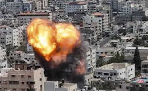 Israeli attack 12 Dead in Gaza12