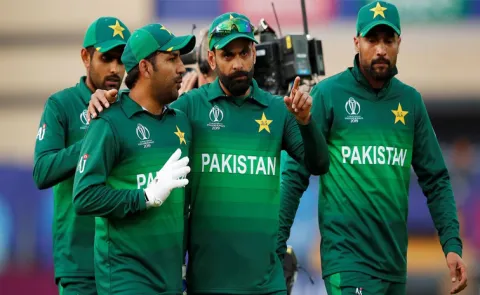 Former Pakistan captain Sarfaraz Ahmed announces retirement8