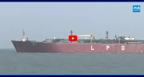 LPG Ship Arrives Safely from Strait of Hormuz Amid Tensions 3