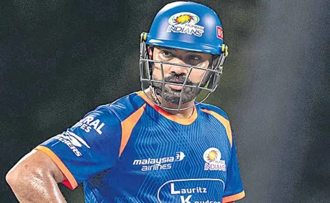 Rohit Sharma has started practicing with the team in full swing4