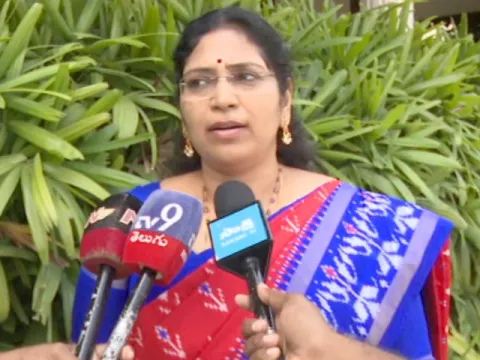 Varudu Kalyani Fires On Chandrababu Government