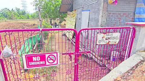 అనుమతి లేని బాణసంచా  తయారీ కేంద్రాల మూసివేత 
