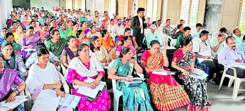 ఆంగ్లం... అనుసంధాన భాష 