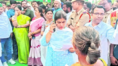 వైద్యం అందించరూ..