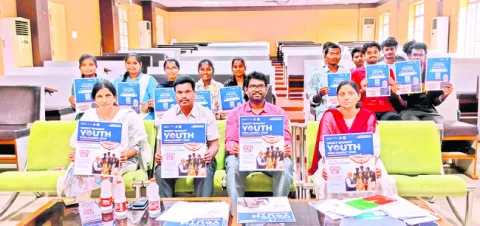 నేడు వికసిత్‌ భారత్‌ యూత్‌ పార్లమెంట్‌