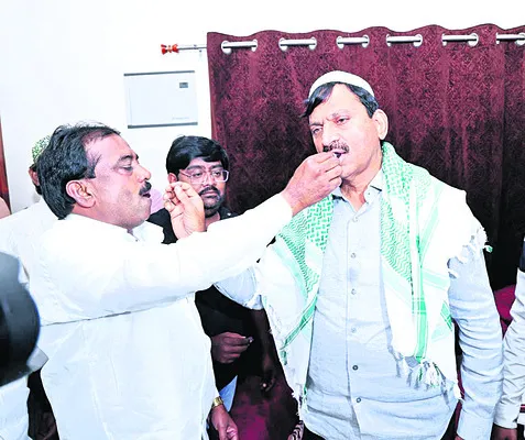 మత సామరస్యానికి ప్రతీక ఇఫ్తార్‌