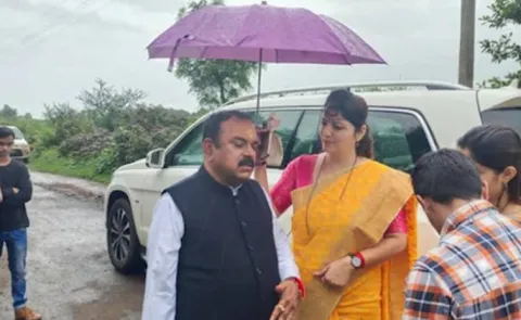 Women Commission Chief Seen With Accused Astrologer Sparks Maharashtra Political Row