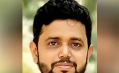 Kerala BLO dies after jumping into river