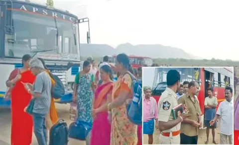 Karnataka Bus Conductor Attack on APSRTC Driver