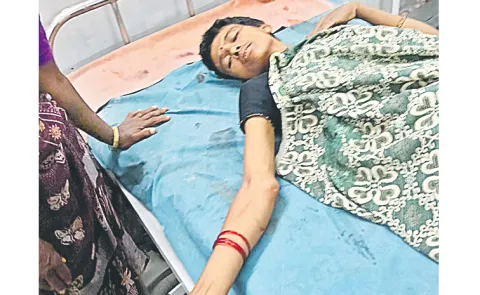 TDP Minister Ram Prasad followers attacks 