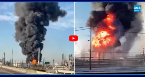 Blaze Erupts at US Oil Refinery 1