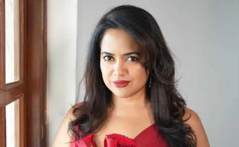 Actress Sameera Reddy about her Stammering Issue