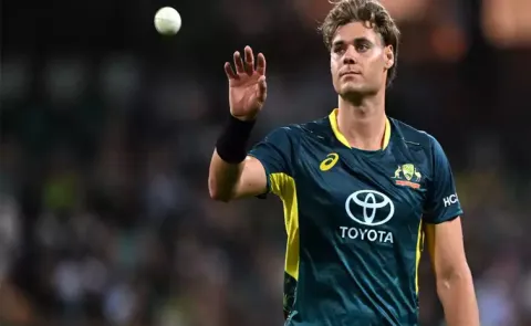 CSK sign Spencer Johnson as replacement for Ellis