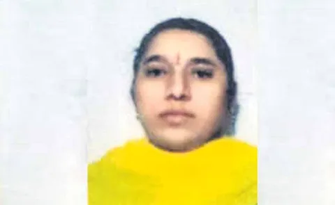 CI wife commits suicide