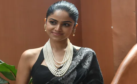 Suyodhana Movie actress Drishika Chander Story