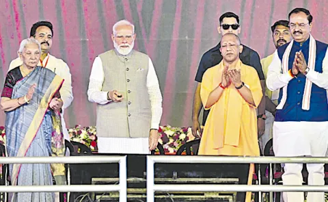 PM Modi Calls for Unity Amid Energy Challenges