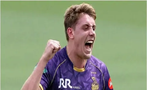 IPL 2026: Most Expensive Foreign Buy Cameron Green Flops in KKR Debut Against MI3