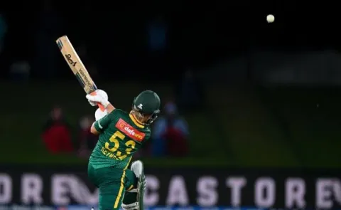 South Africa Women Beat New Zealand Women by 2 Wickets in 1st ODI Thriller1