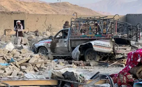 Afghanistan attacks on Pakistan captures 8 Pakistani posts