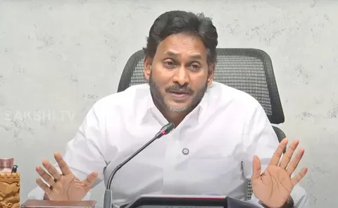 YS Jagan slams crackdown on anganwadi workers in andhrapradesh