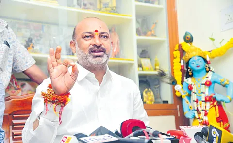 Bandi Sanjay Fires On KTR, Revanth Reddy