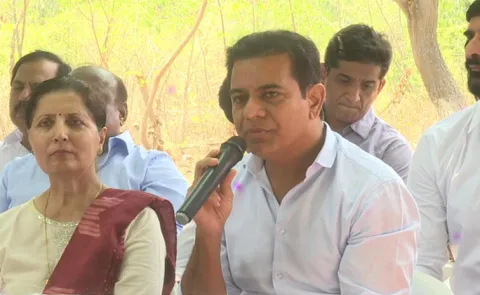 BRS Leaders Visit In vattinagulapally Over Land Issues