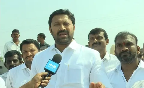 Avinash Reddy Highlights Farmers’ Distress