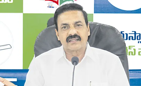 Kakani Govardhan Reddy Fires on Chandrababu Over Housing Distribution