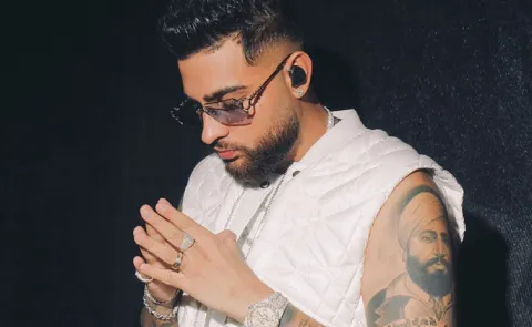 Karan Aujla reacts Mumbai fans say they Fainted at his Holi show