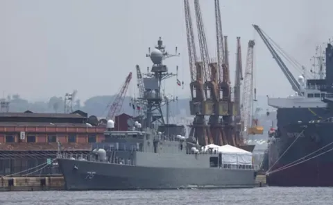 Iran War Effect On Pharmaceuticals and electronics Transport